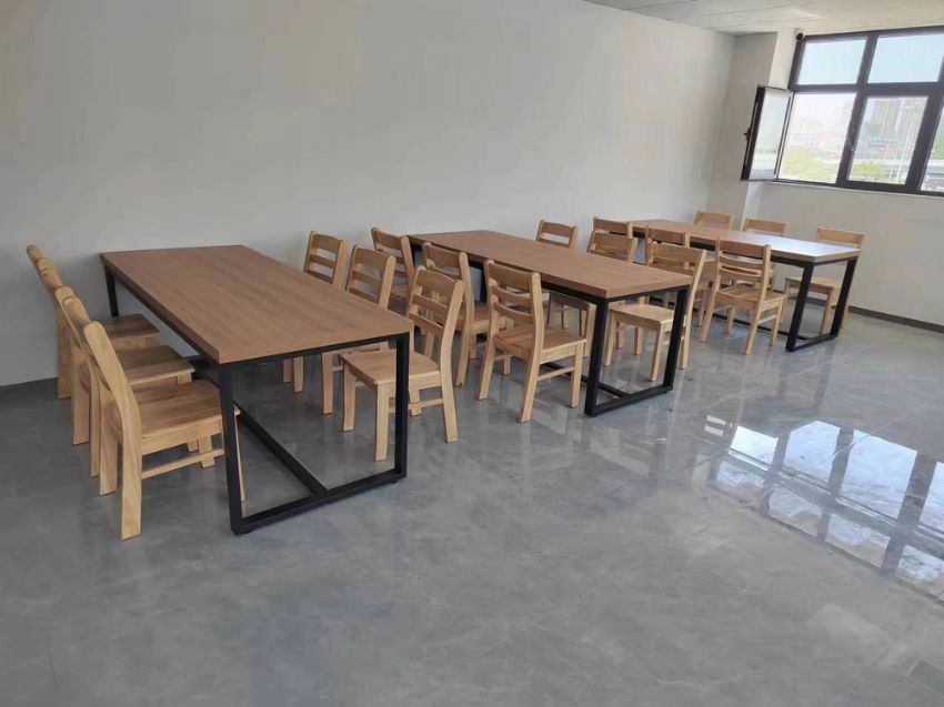 點擊查看詳細信息<br>標(biāo)題：餐桌椅案例 閱讀次數(shù)：561